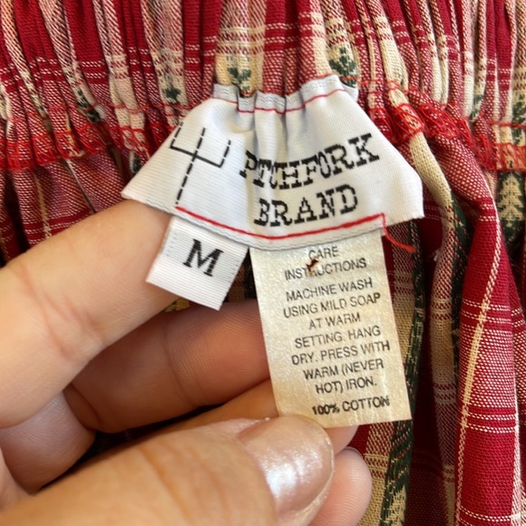 Pitchfork Brand Vintage Red Christmas Tree Lace Skirt Medium - Picture 5 of 5